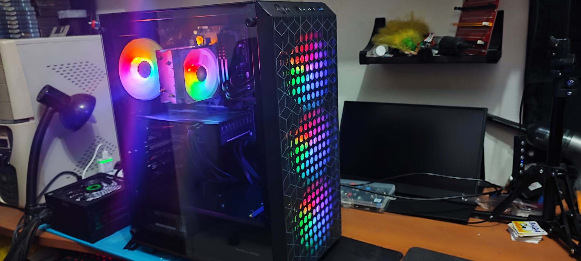 PC Gaming RGB Build - ALT F4 Livorno